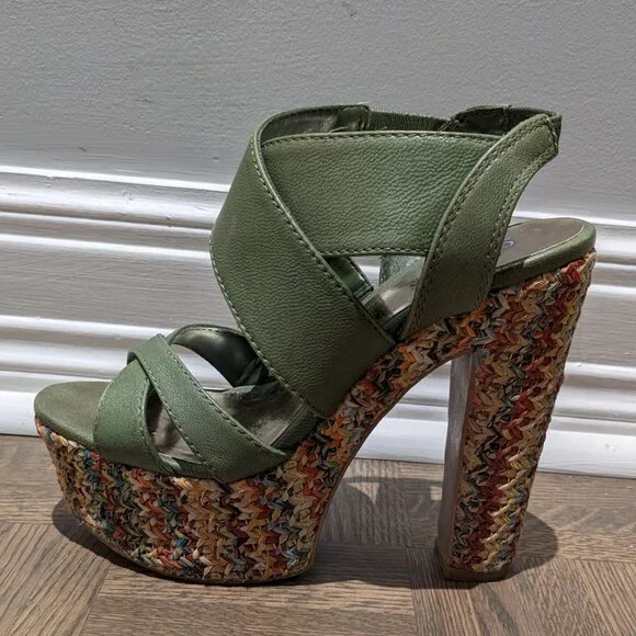 Charles by Charles David Green Platform Sandals Shoes & Matching Clutch Set - Picture 14 of 14